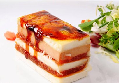 Milhojas de queso, membrillo y foie gras