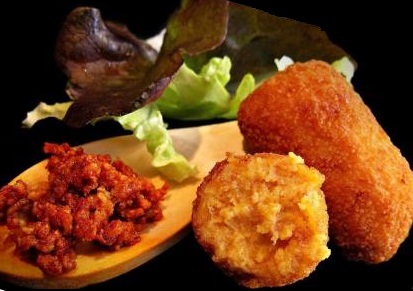 Croquetas de chorizo picante
